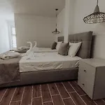 Apartment River View Boutique Apts