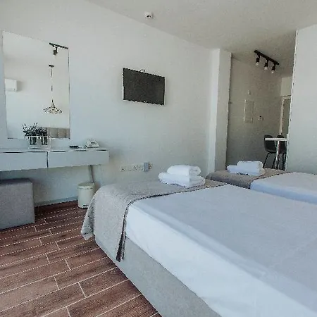 River View Boutique Apts דירה איה נאפה