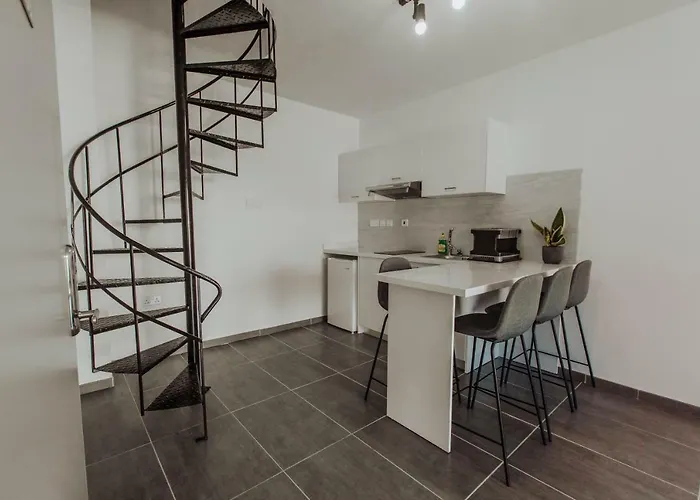 River View Boutique Apts * Ayía Nápa